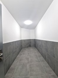 Pronájem kancelářských prostor 676 m², Praha 4 - Braník
