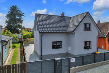 Prodej domu 197 m², Lázně Toušeň