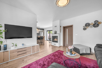 Prodej domu 197 m², Lázně Toušeň