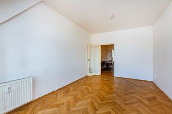 Pronájem bytu 3+1 v družstevním vlastnictví 90 m², Praha 1 - Staré Město