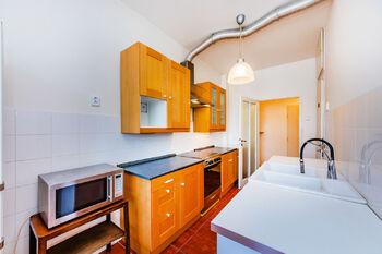Pronájem bytu 3+1 v družstevním vlastnictví 90 m², Praha 1 - Staré Město