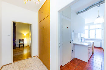 Pronájem bytu 3+1 v družstevním vlastnictví 90 m², Praha 1 - Staré Město