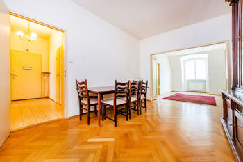 Pronájem bytu 3+1 v družstevním vlastnictví 90 m², Praha 1 - Staré Město