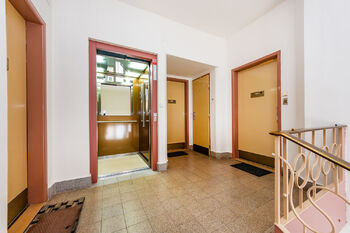 Pronájem bytu 3+1 v družstevním vlastnictví 90 m², Praha 1 - Staré Město