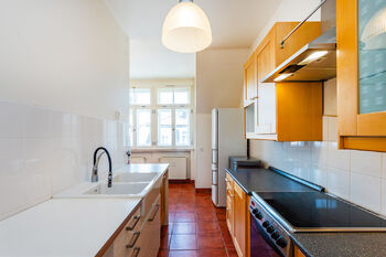 Pronájem bytu 3+1 v družstevním vlastnictví 90 m², Praha 1 - Staré Město
