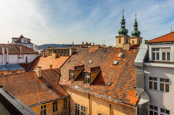 Pronájem bytu 3+1 v družstevním vlastnictví 90 m², Praha 1 - Staré Město