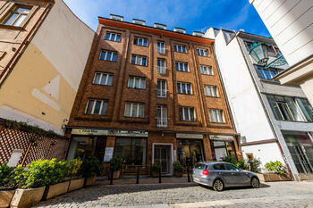 Pronájem bytu 3+1 v družstevním vlastnictví 90 m², Praha 1 - Staré Město