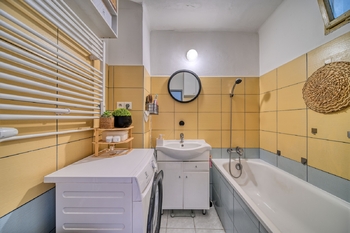 Prodej bytu 2+1 v osobním vlastnictví 67 m², Přelouč