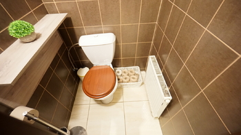 Pronájem obchodních prostor 97 m², Praha 5 - Smíchov
