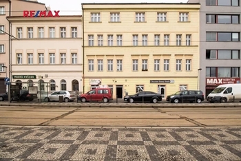 Pronájem obchodních prostor 97 m², Praha 5 - Smíchov
