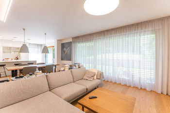 Obývací pokoj - Pronájem domu 350 m², Praha 6 - Ruzyně