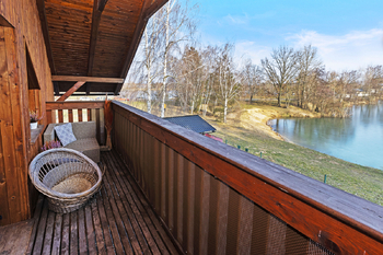 výhled z balkónu - Prodej domu 230 m², Stéblová