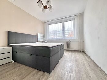 Pronájem bytu 3+1 v družstevním vlastnictví 81 m², Praha 5 - Stodůlky