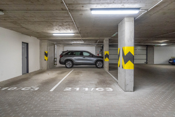 Pronájem garážového stání, Praha 9 - Střížkov