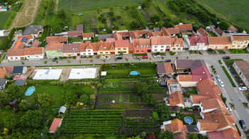 Prodej pozemku 234 m², Velké Bílovice