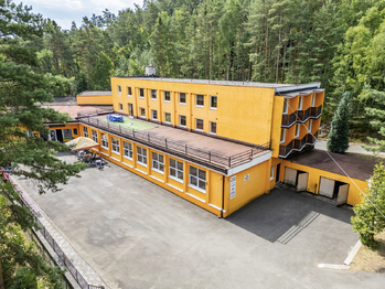 Prodej ubytovacího zařízení 1700 m², Doksy