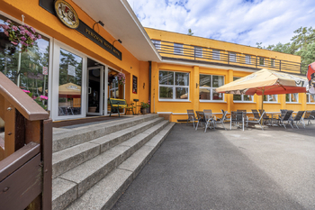 Prodej ubytovacího zařízení 1700 m², Doksy