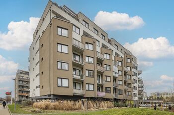 Prodej skladovacích prostor 2 m², Praha 9 - Střížkov