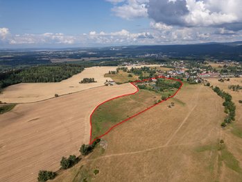 Prodej zemědělského objektu 900 m², Nová Role