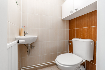 Pronájem domu 100 m², Hostouň