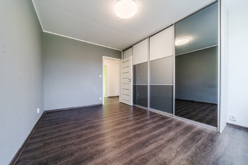 Ložnice - Prodej bytu 3+1 v osobním vlastnictví 76 m², Ostrava