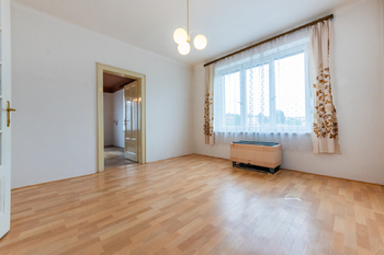 Prodej bytu 3+1 v osobním vlastnictví 83 m², Praha 6 - Dejvice
