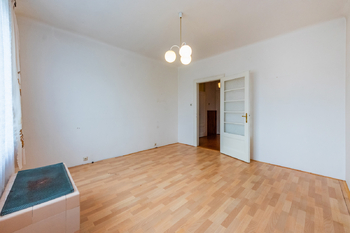 Prodej bytu 3+1 v osobním vlastnictví 83 m², Praha 6 - Dejvice
