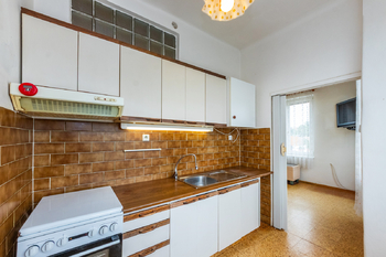 Prodej bytu 3+1 v osobním vlastnictví 83 m², Praha 6 - Dejvice