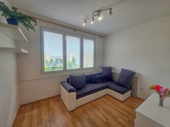 pokoj s kuch. koutem - Prodej bytu 2+kk v družstevním vlastnictví 42 m², České Budějovice