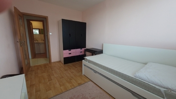 Pronájem bytu 3+kk v osobním vlastnictví 68 m², Praha 4 - Nusle