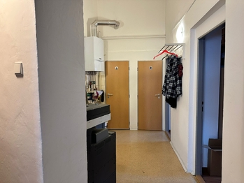 Pronájem obchodních prostor 95 m², Praha 10 - Vršovice