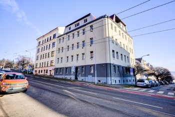 Pronájem bytu 2+1 v osobním vlastnictví 73 m², Brno