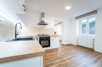 Kuchyňský kout - Pronájem bytu 2+kk v osobním vlastnictví 53 m², Kutná Hora
