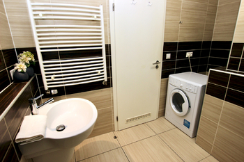 Pronájem bytu 1+kk v osobním vlastnictví 33 m², Praha 4 - Michle