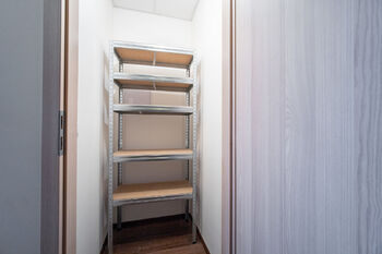 Pronájem bytu 1+kk v osobním vlastnictví 33 m², Praha 9 - Vysočany