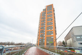 Pronájem bytu 1+kk v osobním vlastnictví 33 m², Praha 9 - Vysočany