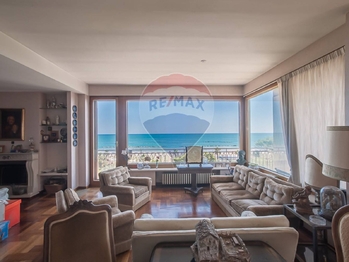 Prodej bytu 6 a více v osobním vlastnictví 232 m², Montesilvano