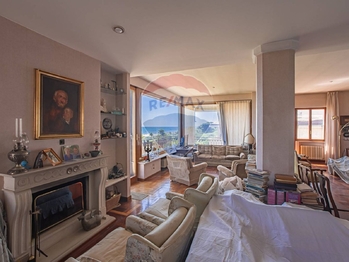 Prodej bytu 6 a více v osobním vlastnictví 232 m², Montesilvano