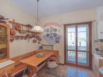 Prodej bytu 6 a více v osobním vlastnictví 232 m², Montesilvano
