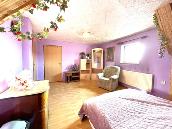Prodej ubytovacího zařízení 400 m², Křimov