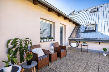 Prodej bytu 2+kk v osobním vlastnictví 61 m², Unhošť