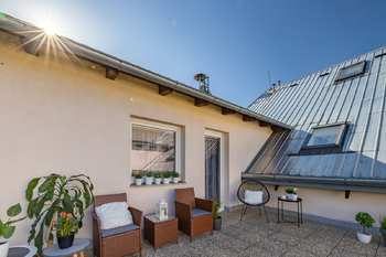 Prodej bytu 2+kk v osobním vlastnictví 61 m², Unhošť