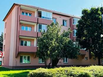Prodej bytu 2+1 v osobním vlastnictví 58 m², Chropyně