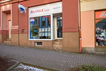 Pronájem kancelářských prostor 50 m², Aš