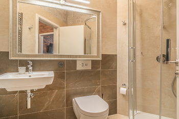 Pronájem bytu 1+kk v osobním vlastnictví 22 m², Praha 2 - Nové Město