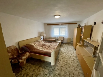 Prodej domu 190 m², Míškovice