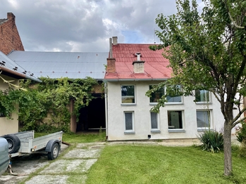 Prodej domu 190 m², Míškovice