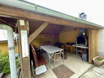 Prodej domu 190 m², Míškovice
