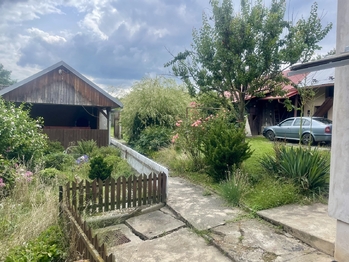 Prodej domu 190 m², Míškovice