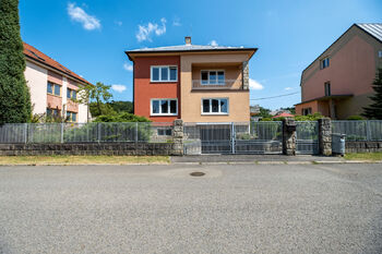 Prodej ubytovacího zařízení 180 m², Rožnov pod Radhoštěm